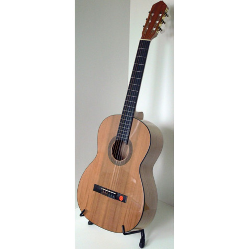 271-L-4/4 EKO Классическая гитара Strunal 271-L-4/4 EKO Классическая гитара Strunal