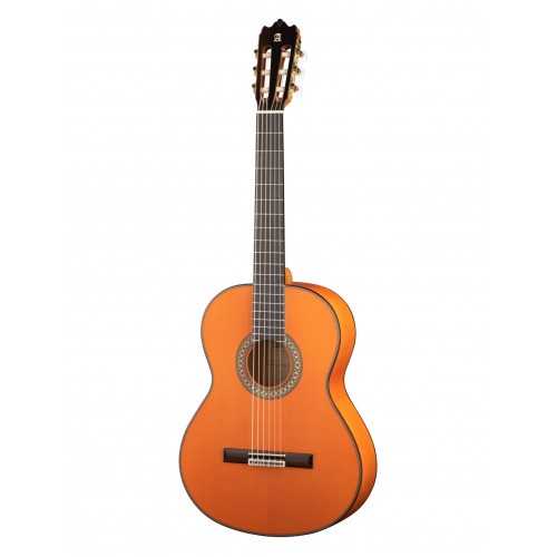 8.209 Flamenco Conservatory 4F Классическая гитара, защитная накладка, Alhambra